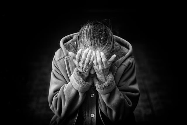 You are currently viewing 11 Ways to Cope with Depression: Expert Tips Revealed
